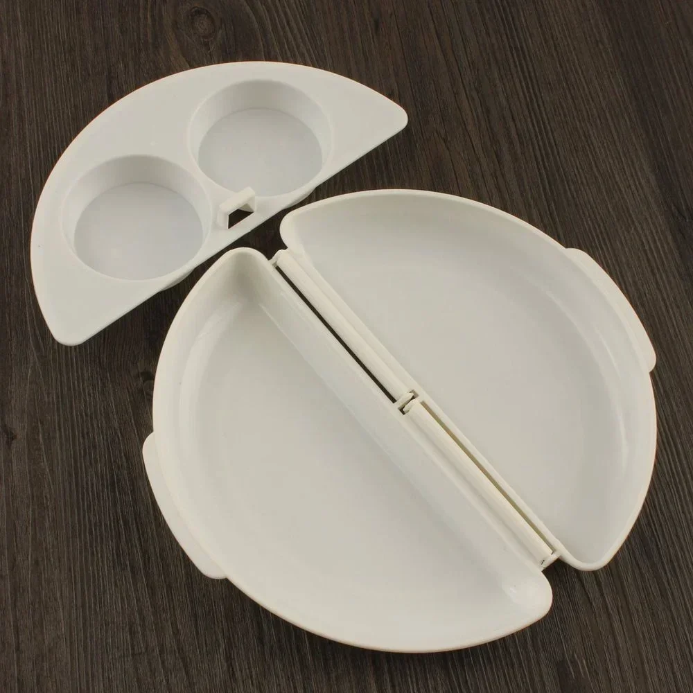 White Microwave Omelette Maker – Silicone Egg Steamer - Image 5