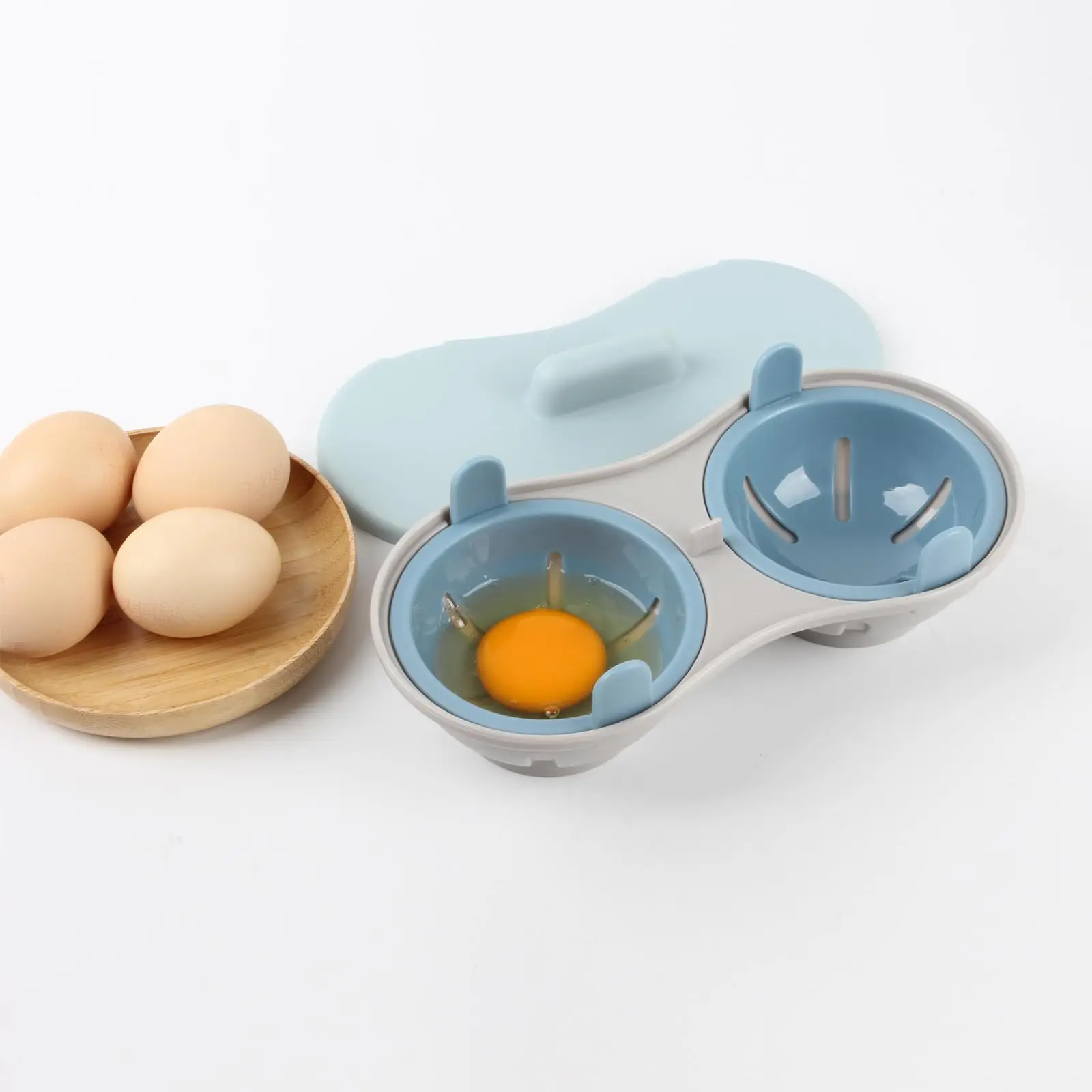2-Cup Microwave Egg Poacher – Non-Stick Egg Cooker – Blue - Image 3